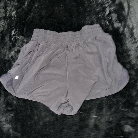 Size 2,Lululemon Shorts - Picture 2 of 2